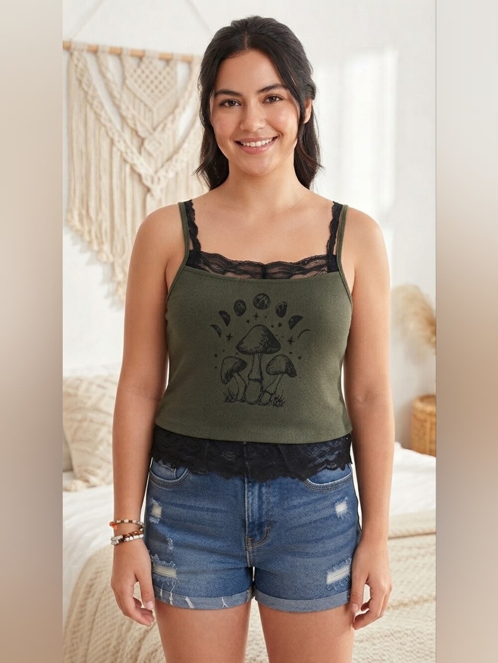 ROMWE Mushroom & Moon Phase Cami Top – Size L 🍄🌙🖤